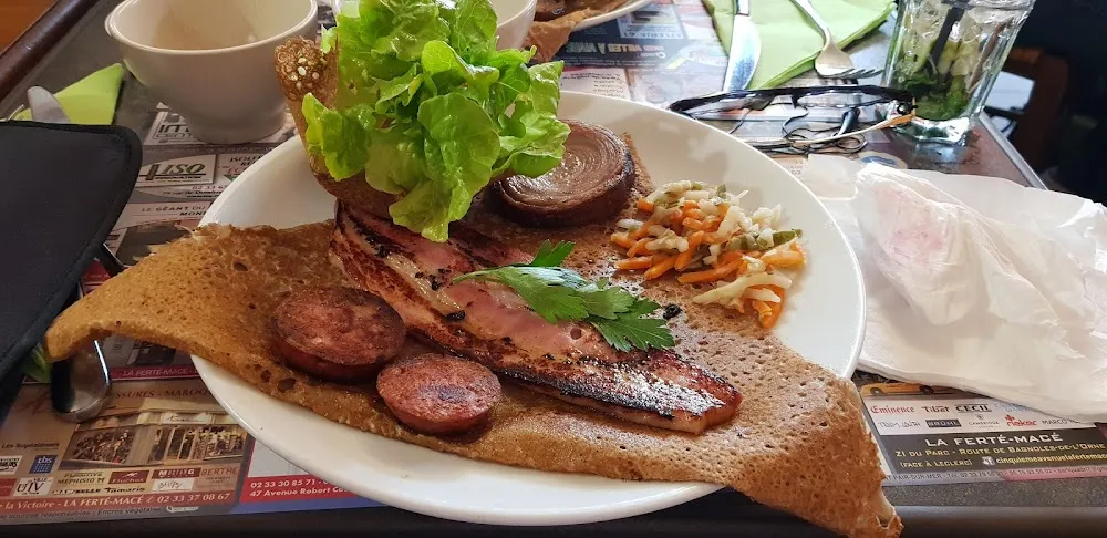 Galette Charcutière À L'andouille de Vire